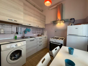Apartment at few steps from the lake - Larihome A16 Dongo
